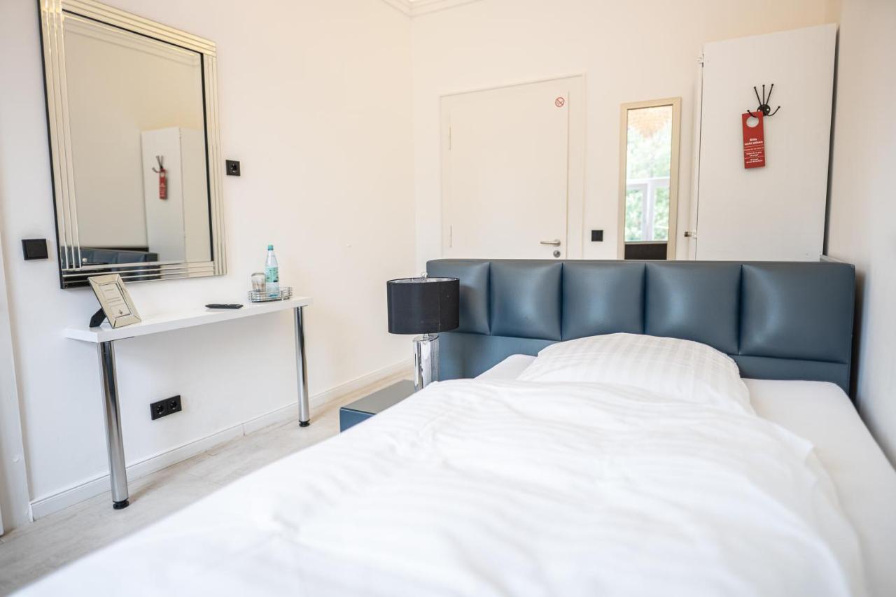 Villa Bowdy Niederzier Bagian luar foto